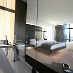 Hotel Cool Mama *